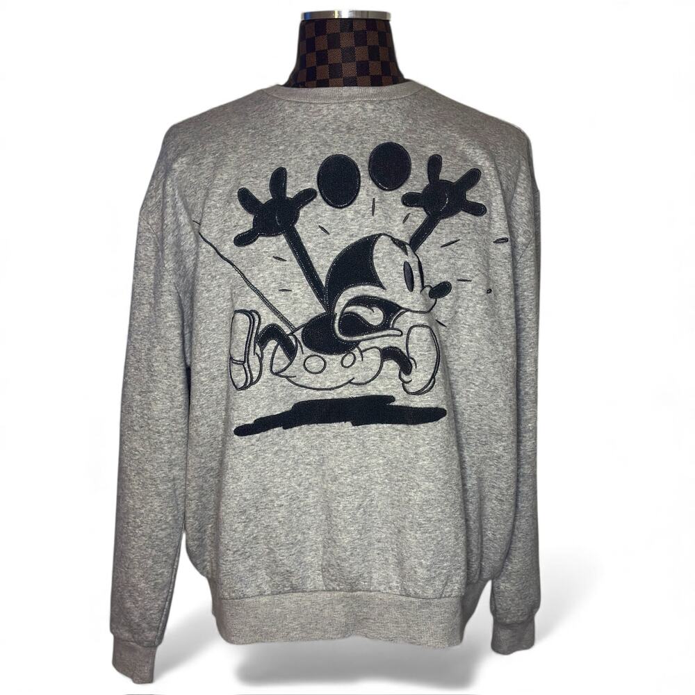 Mickey Mouse Greyscale Sweatshirt Size Large Crewneck Pullover Disney Store Cozy